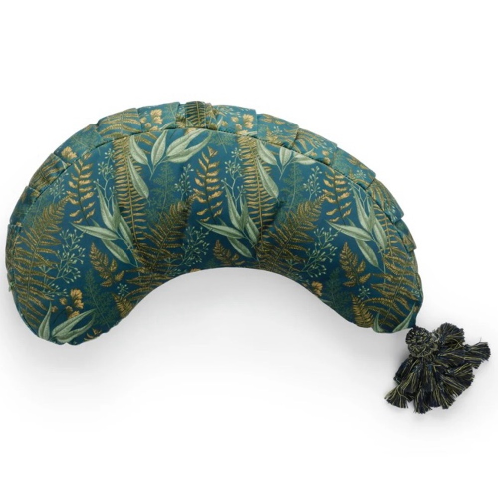 Green Leaf Patterned Breastfeeding Pillow